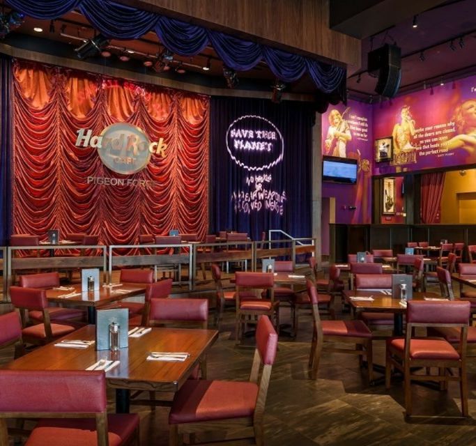 Hard Rock Cafe Pigeon Forge - Key Points