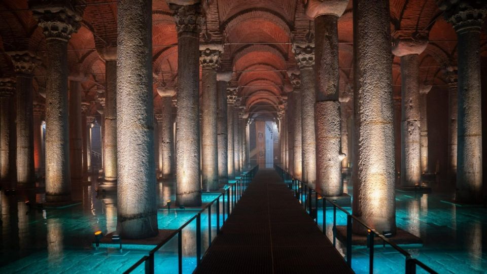 Istanbul: Basilica Cistern Skip-the-line Entry & Guided Tour - Key Points