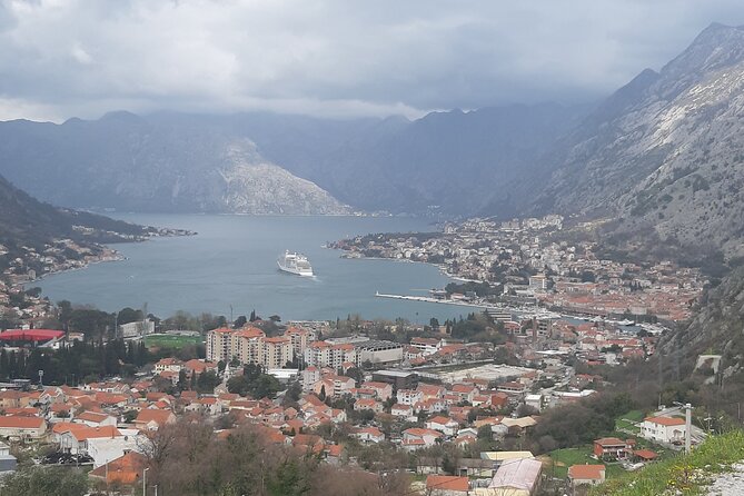 Laizy Wednesdays Tour to Montenegro - Key Points