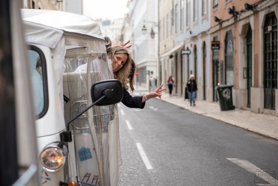 Lisbon: Private Food & Wine City Tour by Eco Tuk Tuk - Key Points