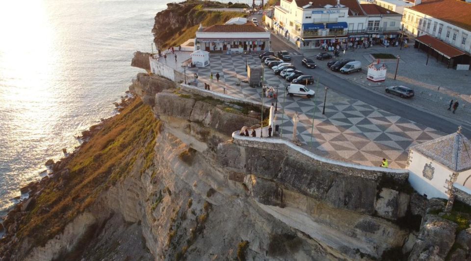 Lisbon: Private Transfer to Porto With Obidos/Nazare Tour - Key Points