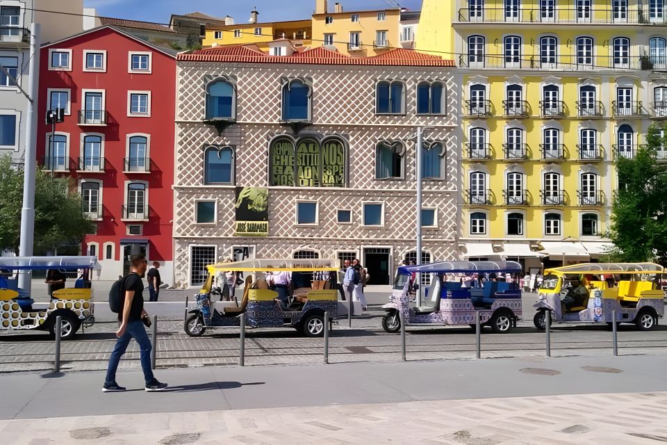 Lisbon: Private Tuk Tuk Sightseeing Tour & Historic Stories - Key Points