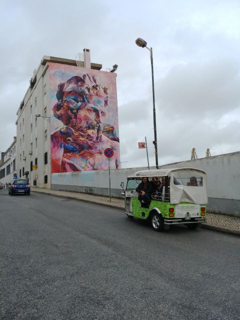 Lisbon Street Art: 2-Hour Tuk Tuk Tour - Key Points