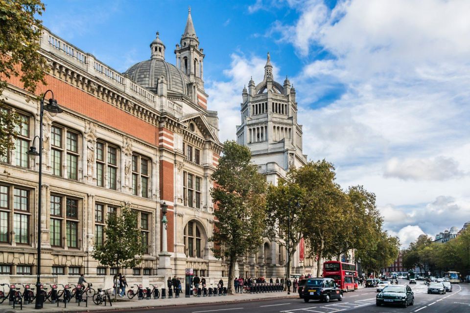 London: Victoria and Albert Museum Audio Guide - Key Points