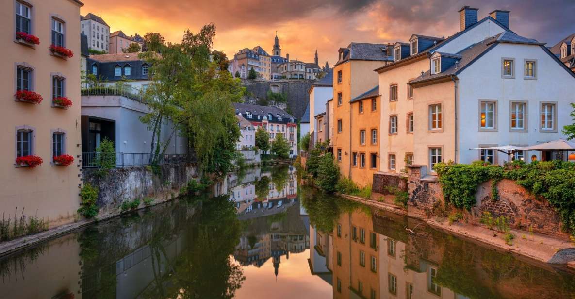 Luxembourg: Highlights Self-Guided Scavenger Hunt & Tour - Key Points