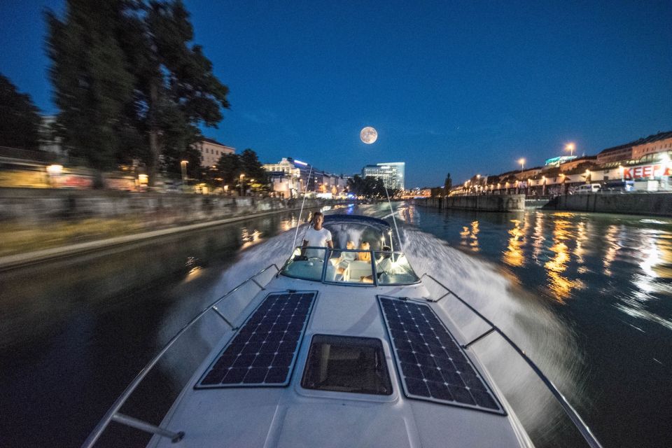 Luxury Yacht Experience on Danube in Vienna - Key Points