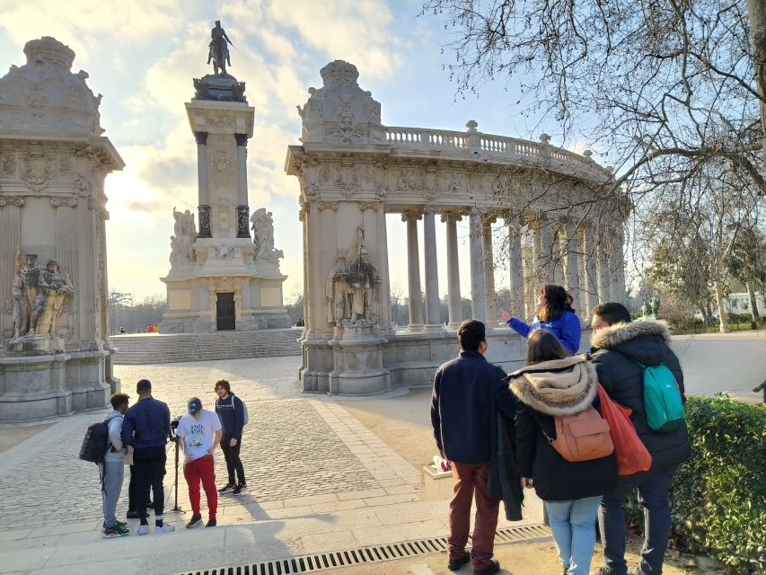 Madrid: Cibeles Rooftop & Retiro Park Guided Walking Tour - Key Points