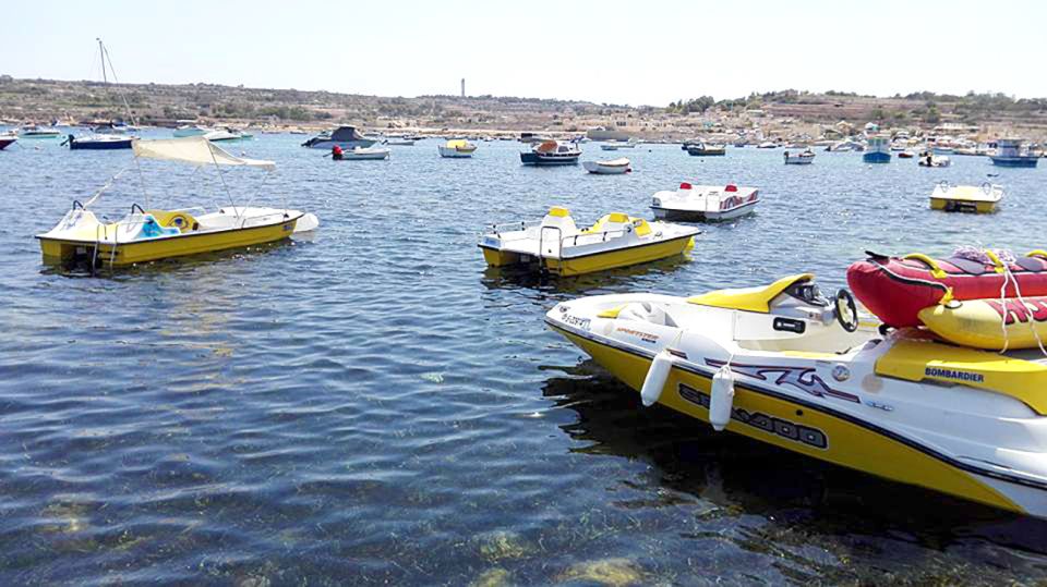 Marsaskala: Paddle Boat Rental in St. Thomas Bay - Key Points