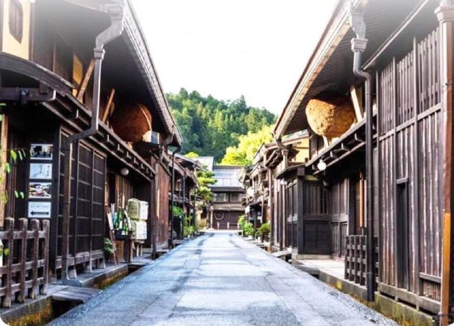 Nagoya Shirakawa-go Village and Takayama One Day Trip - Key Points