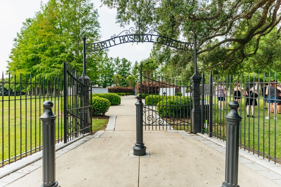 New Orleans: Cemetery Tour - Key Points