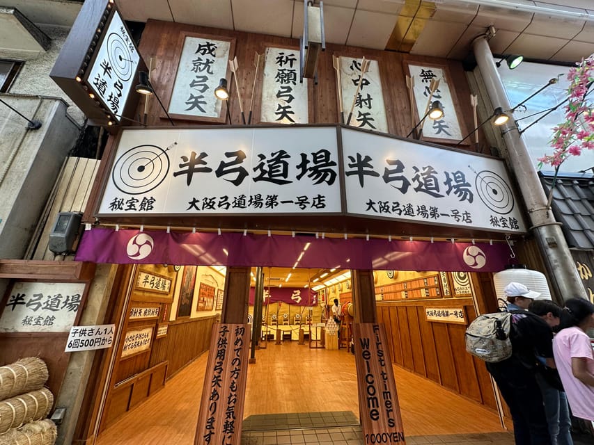 Osaka: Entertainment Tour in Shinsekai, 3 Hours - Key Points