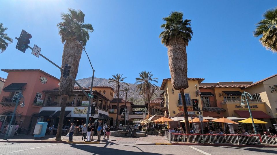 Palm Springs: Self-Guided Scavenger Hunt Walking Tour - Key Points