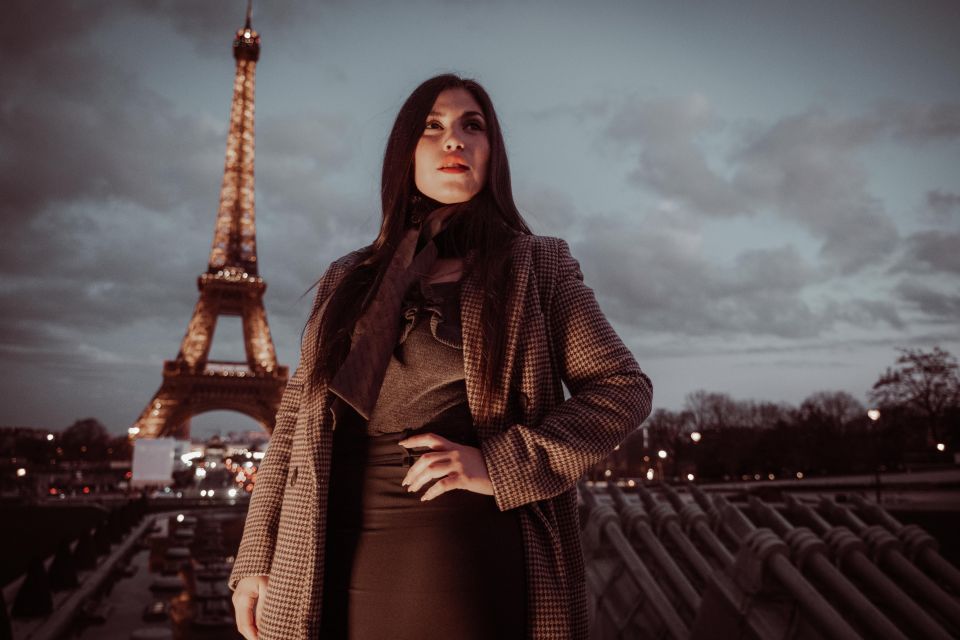 Paris: Private Photoshoot Near Any Chosen Landmark - Key Points