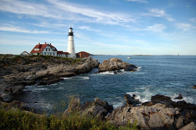 Portland Explorer: City/Cultural/Historical & 3 Lighthouses Tour - Key Points