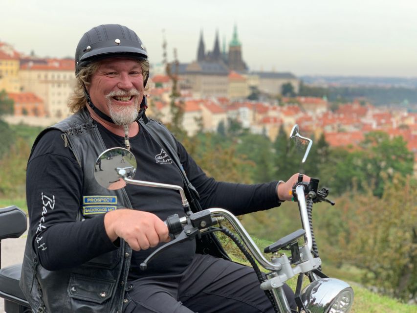 Prague: City Highlights Guided Electric Trike Tour - Key Points