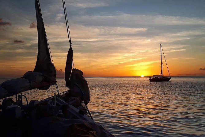 Private & Romantic Sunset Cruise Under Sails - Key Points