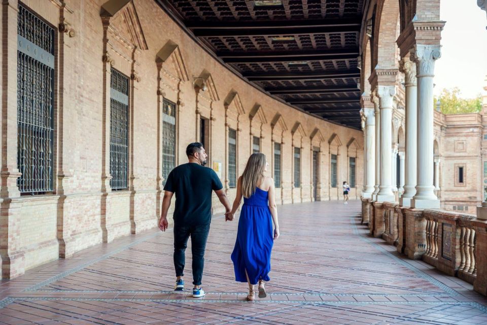 Seville: Romantic Photoshoot for Couples - Key Points