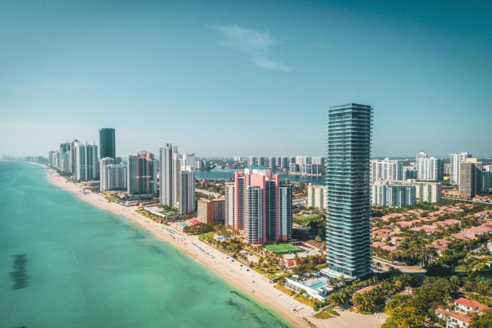 Sun-Kissed Wonders: A Sunny Isles Beach Exploration - Key Points