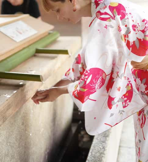 :Tokyo,Shibuya / Meiji Shrine Tour in Kimono. - Key Points