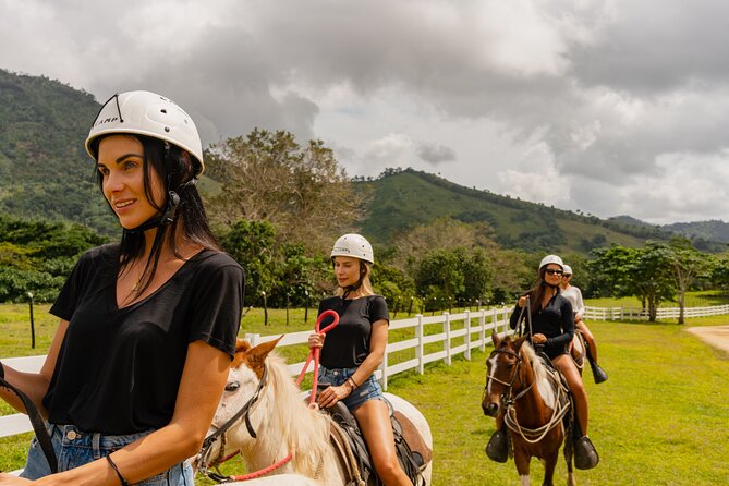 Tour in La Hacienda With Sports Activities and Buffet - Overview of the Tour