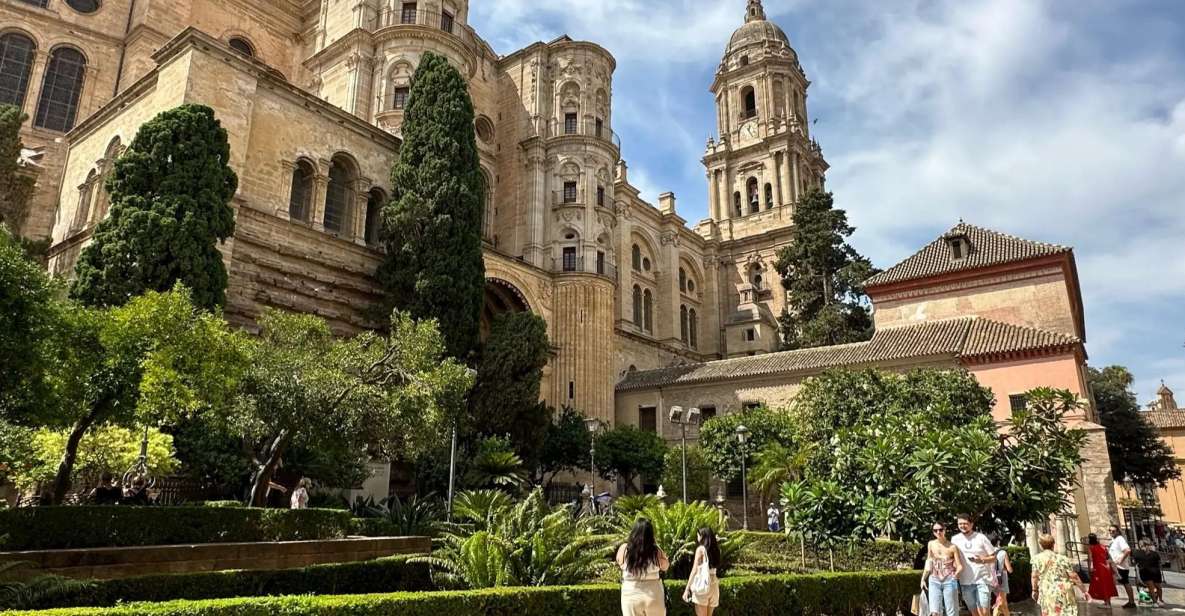 Ultimate Malaga: History and Tapas All Included - Key Points