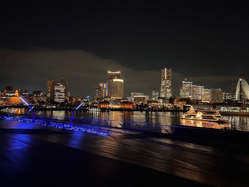 Yokohama 1.5 H Night View Walking Tour in Minatomirai - Key Points