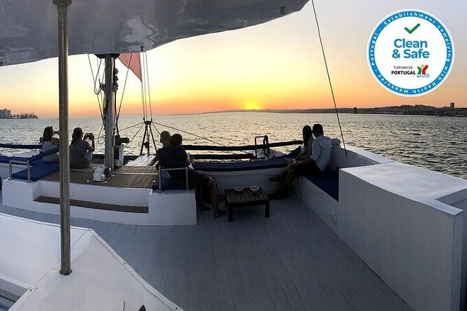 2H Private Sailing Catamaran Vertigo Tour in Lisbon up to 18pax - Itinerary and Landmarks Visited