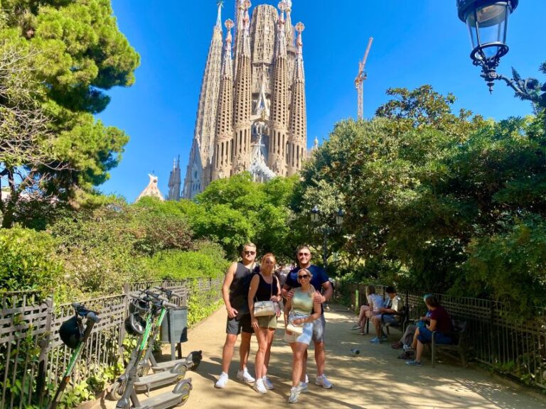 Barcelona: Private E Bike Tour / E Scooter Local Guide Tour Overview And Pricing