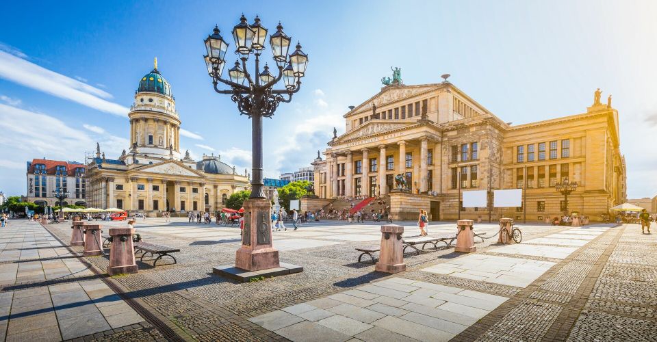 Berlin: Self-Guided Tour of Over 100 Sights - Tour Overview and Pricing