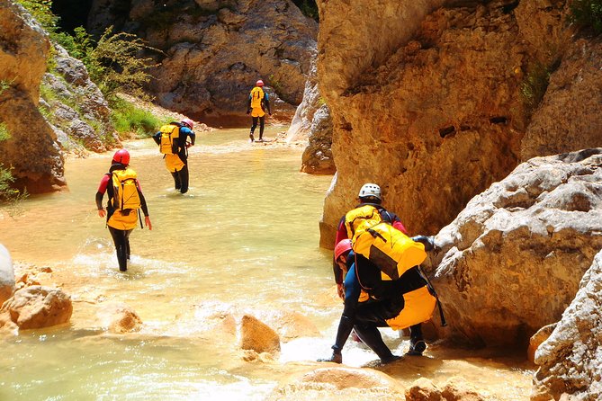 Canyoning for Family and Kids in the Sierra De Guara - Activity Overview