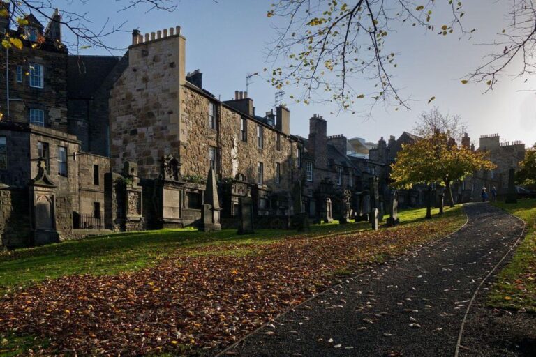 Edinburgh Ghost Audio Tour On Your Phone (in English) Activity Overview