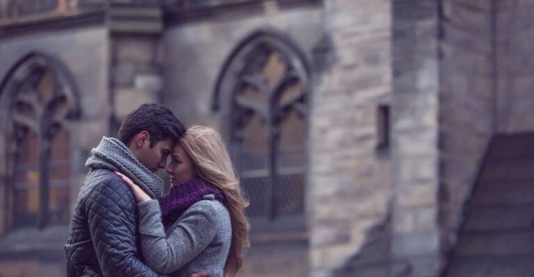 Edinburgh: Romantic Couples Professional Photoshoot Overview