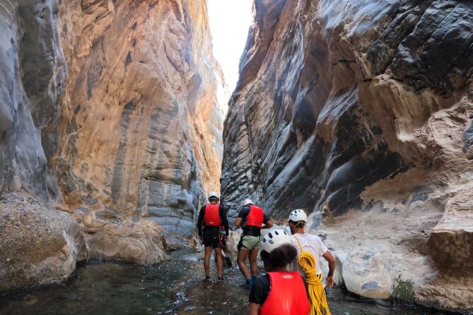 Full Day - Snake Canyon Adventure Tour in Jebel Shams Region - Overview of the Tour