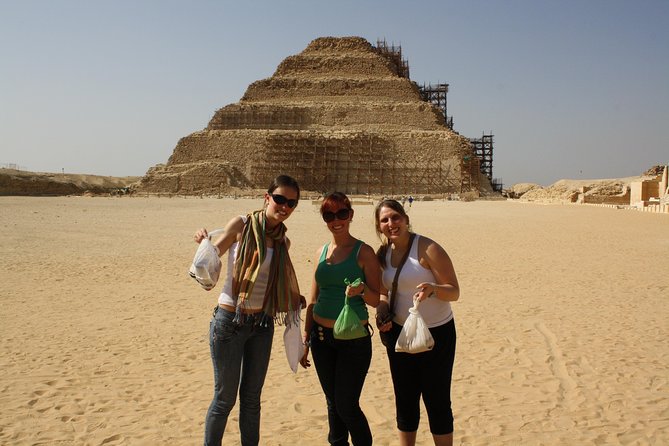 Full Day Tour to Giza Pyramids, Sphinx, Memphis, and Saqqara - Highlights of the Tour