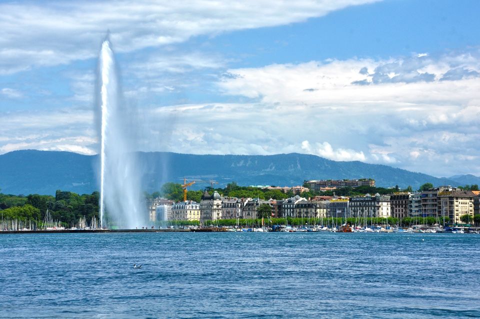 Geneva Welcome Tour: Private Tour With a Local - Experience Highlights