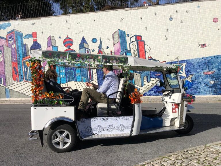 Lisbon: Lisbon Old Town Private Tour By Tuk Tuk Tour Overview