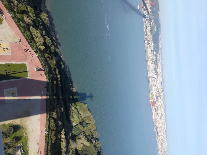 Lisbon: Private Tuk Tuk Tour Christ the King & Abril Bridge - Tour Details