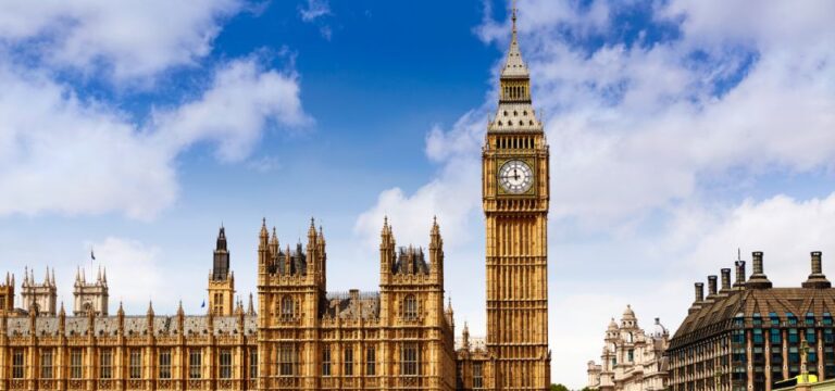 London: Historical Walking Tour In Westminster With An App Tour Overview