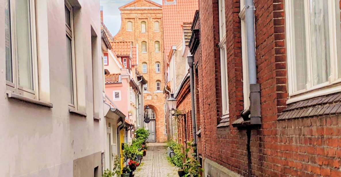 Lübeck: Self-Guided Walking Tour Seafarers Quarter - Overview of the Walking Tour