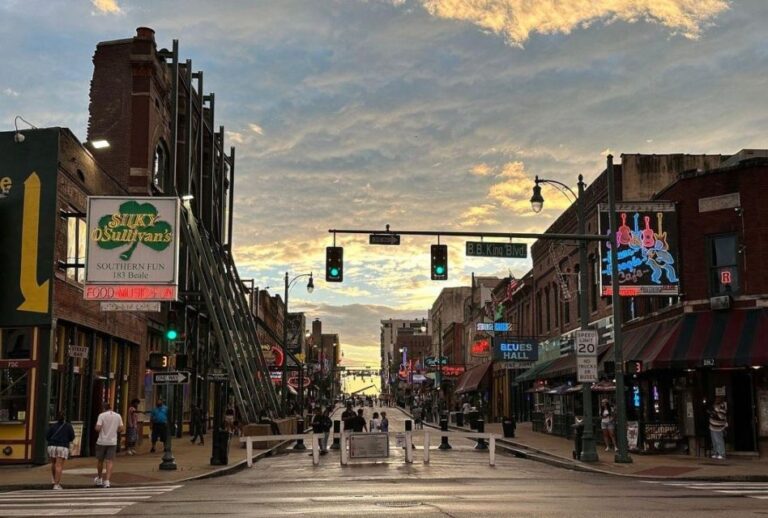 Memphis: 2 Hour Haunted Walking Tour Tour Overview