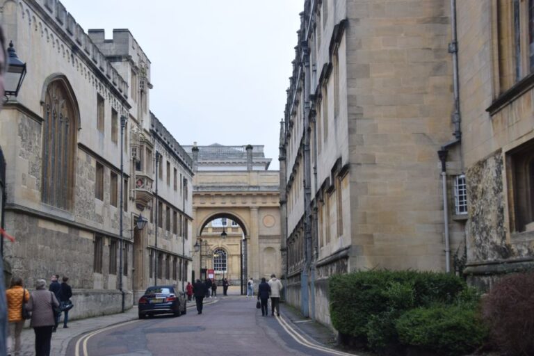 Morse, Lewis And Endeavour Walking Tour Of Oxford Exploring The Colleges