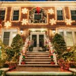 Nyc: Dyker Heights Christmas Lights & Skyline View Bus Tour Tour Overview