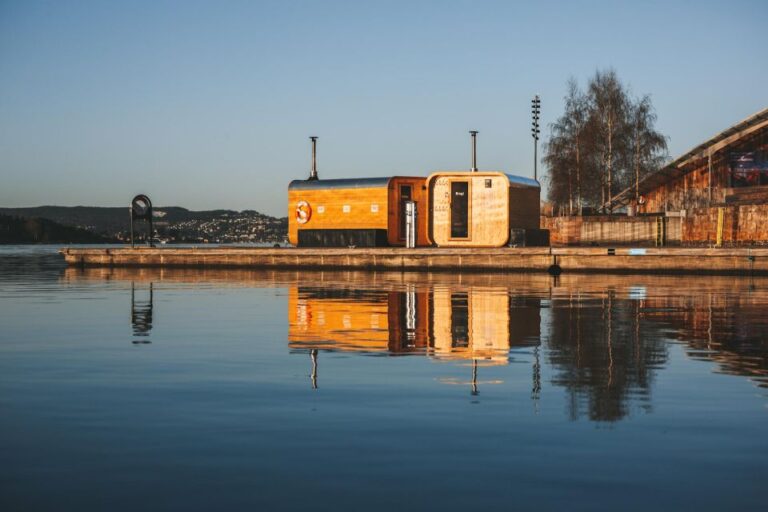 Oslo: Self Service Public Floating Sauna Ticket Location And Accessibility