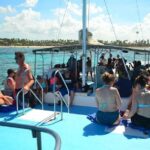 Party Boat In Catamaran With Open Bar + Snorkeling Meeting And Pickup