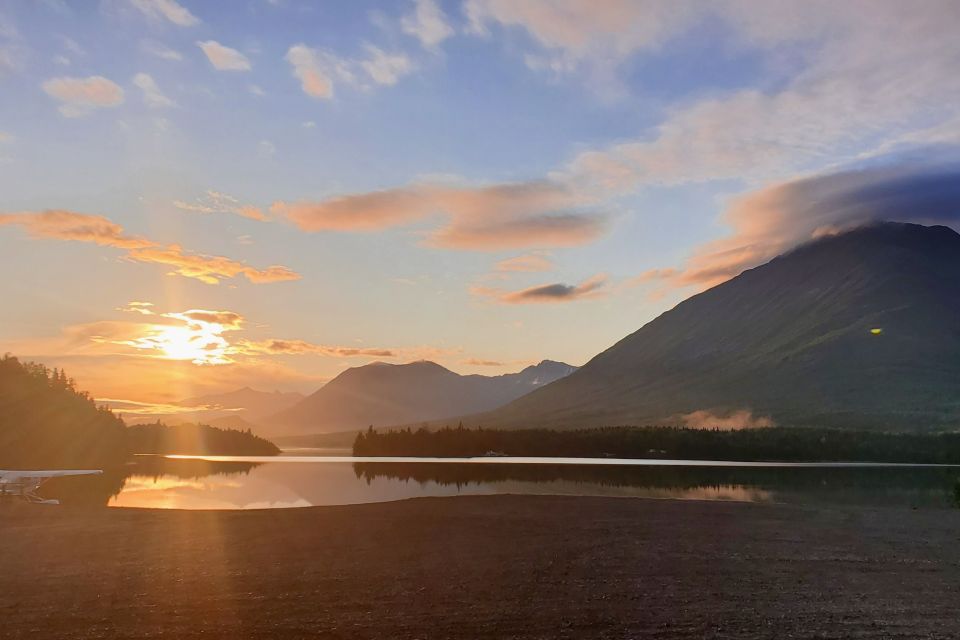 Port Alsworth: 7-Day Crewed Charter and Chef on Lake Clark - Highlights of the Crewed Charter