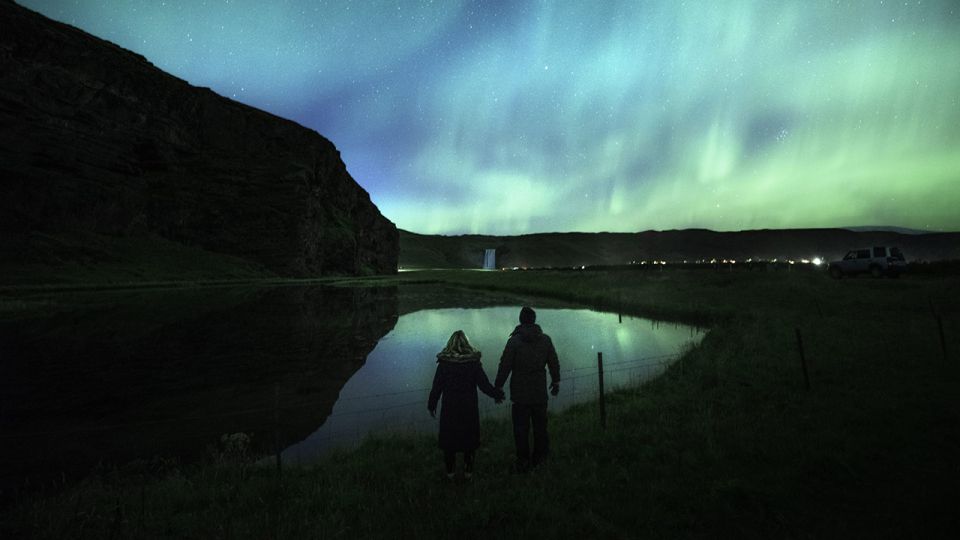 Reykjavik: Northern Lights Hunting and Professional Photos - Trip Details