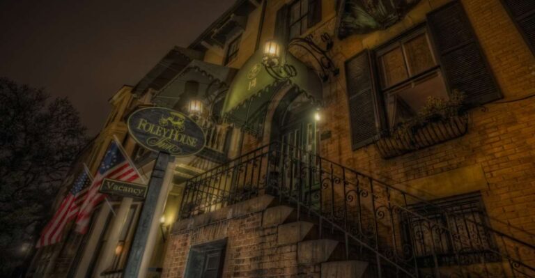 Savannah: Grave Tales Walking Tour Tour Overview