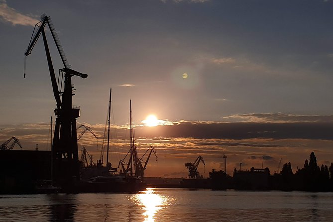 Sunset on the Shipyard and Old Town Evening Cruise - Overview of the Sunset Cruise