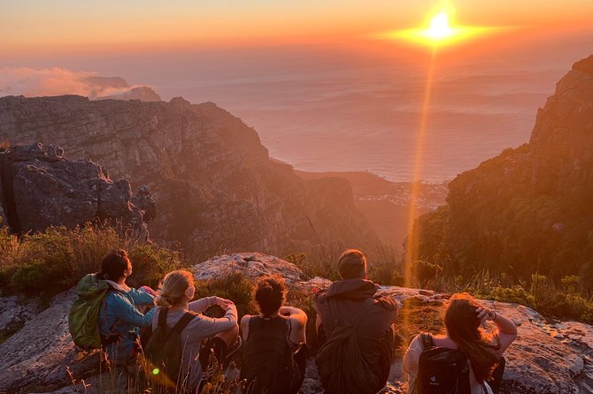 Table Mountain Walking Tour With Picnic, Yoga & Hike, Yoga Expert and More - Trip Overview