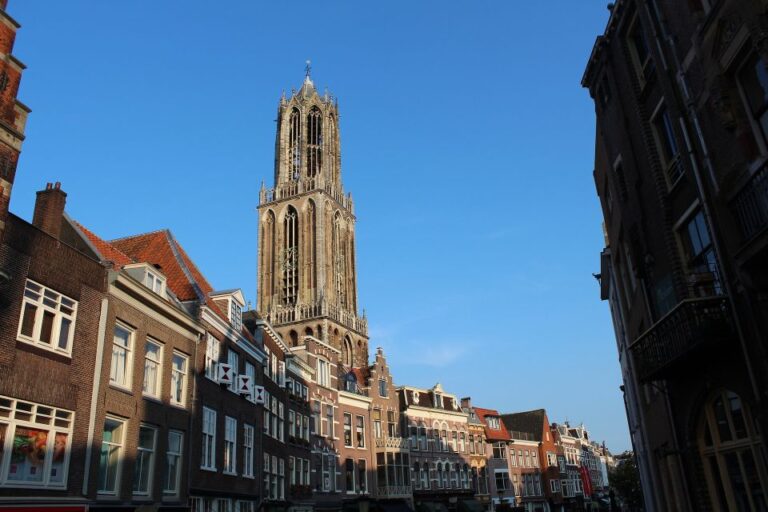 Utrecht: Guided Highlights Walking Tour Tour Overview